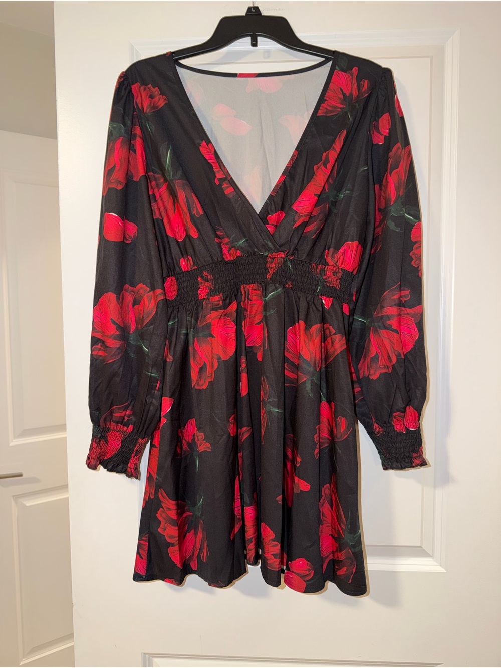Women's Black Floral V-Neck Midi Dress with Red Rose Print
